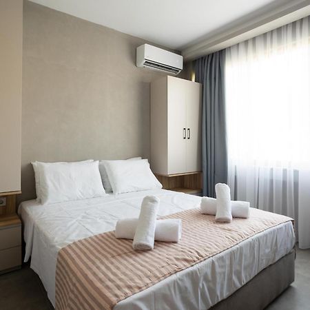 Alkazar Suites Thessaloniki Exterior foto